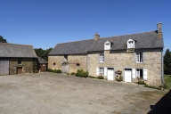 Ferme, la Salle (Romazy)