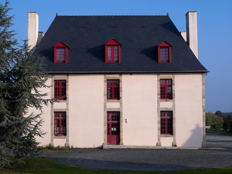 Ancien presbytère (Pommerit-Jaudy fusionnée en La Roche-Jaudy en 2019)