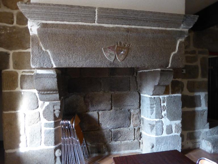 Ancienne maison noble puis relais de poste (L'Hermitage)