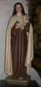 Statue sur socle : Sainte-Thérèse de l'Enfant-Jésus