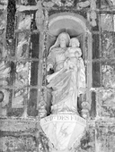 Statue (d'applique, petite nature) : Vierge à l'Enfant, dite Notre-Dame des Fleurs, chapelle Notre-Dame-de-Carmes (Neulliac)