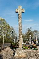 Croix du 16e siècle, 2 Place Saint-Mélaine, Moigné (Le Rheu)