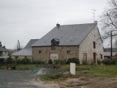 Ferme, actuellement maison, le Champ Blanc (Etrelles)