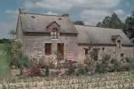 Ferme, actuellement maison, la Marouinais (Livré-sur-Changeon)