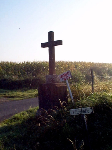 Croix de chemin, la Rochelle (Roz-Landrieux)