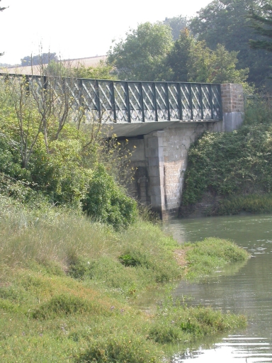 Pont, près du Beauchet (Saint-Père-Marc-en-Poulet)
