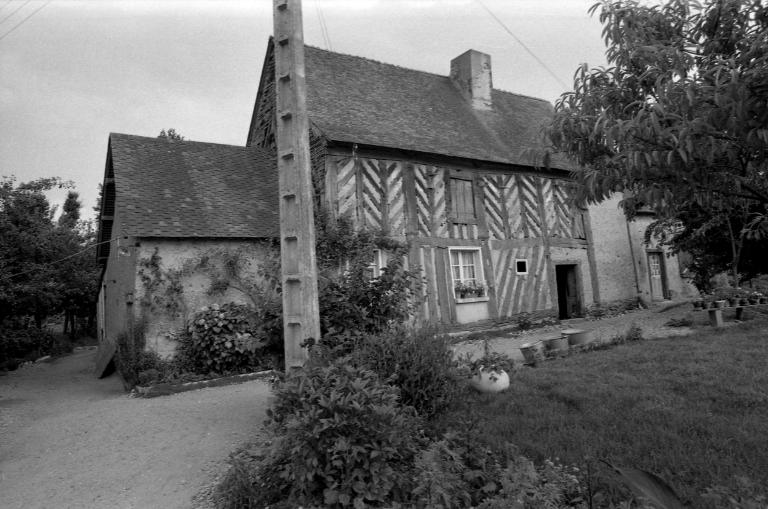 Maison, lieu-dit l'Abbaye (Mordelles)