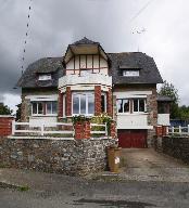 Les maisons de la fin du 19e siècle au milieu du 20e siècle à Dompierre-du-Chemin (fusionnée en Luitré-Dompierre en 2019)