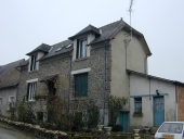 5ème maison, place de l'Eglise (Moulins)