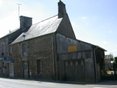 Maison, R.N. 175 (Romazy)