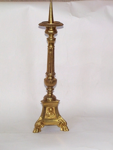 Chandeliers d'autel (2)