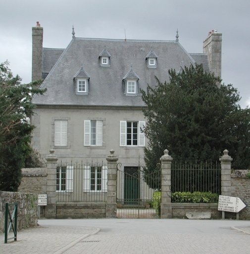 Maison de notable, rue Villiers de l'Isle-Adam, Convenant-Iliès (Ploumilliau)