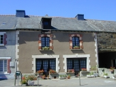 Magasin de commerce, 6 rue Noël Georges (Maxent)