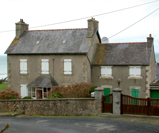 Maison, 18 rue de la Vieille Côte de Trestel (Trévou-Tréguignec)