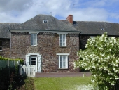 Presbytère, 8-10 rue de l'Eglise (Saint-Thurial)