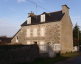 Maison, rue du Général Leclerc (Pordic)