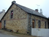 11ème maison, D 99 de Domagné à Thourie, le Pont (Moulins)
