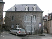 Maison, 2 place du Déportés (Combourg)