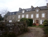 Maisons, alignement de trois logis, 27, 29, 31 boulevard de la Banche (Saint-Jacut-de-la-Mer)