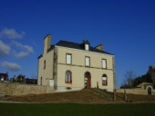 Presbytère de succursale, 1 place de la Mairie (Meillac)