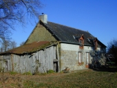 Ferme, Bas Chenillé (Saint-Léger-des-Prés)