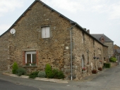 Alignement de deux maisons, 3 rue du Orgères (Aubigné)