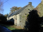 Alignement de logis, le Châtaignier (Saint-Just)