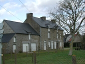 Ferme, actuellement maison (Saint-Pierre-de-Plesguen fusionnée en Mesnil-Roc'h en 2019)