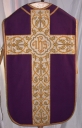 Ornement violet 4 : chasuble, bourse de corporal, étole, manipule, voile de calice