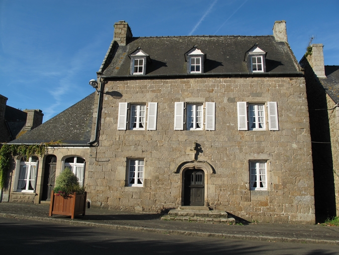 Manoir, 8 place Angela Duval (Le Vieux-Marché)