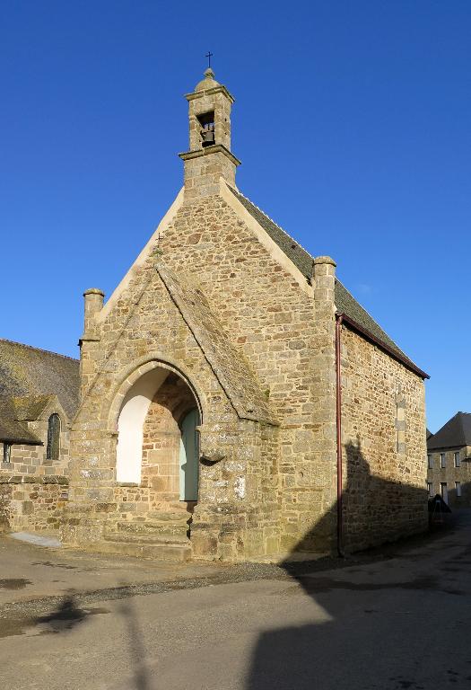 Chapelle Saint-Yves (Plufur)
