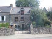 Maison, Pontlivard (La Ville-ès-Nonais)