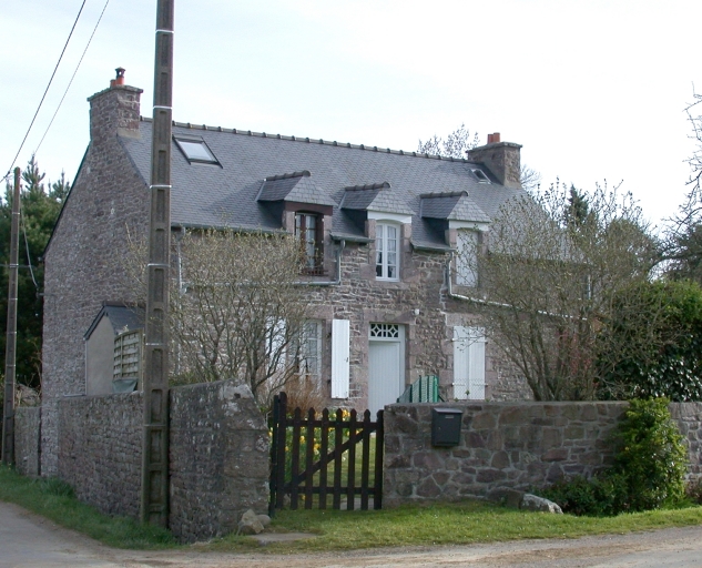 Maison, les Rues (Fréhel)