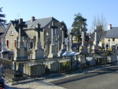 Tombeaux de la famille LAMBRON, rue Notre-Dame de Lourdes (Domalain)