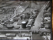 Usine à gaz dite Société Anonyme du Gaz de Rennes, puis Compagnie du Bourbonnais, actuellement ensemble industriel EDF-GDF, 62 à 68 boulevard Voltaire (Rennes)