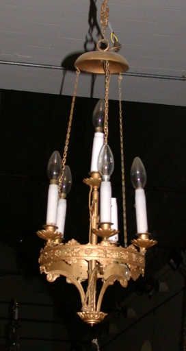Lustre d'église 1