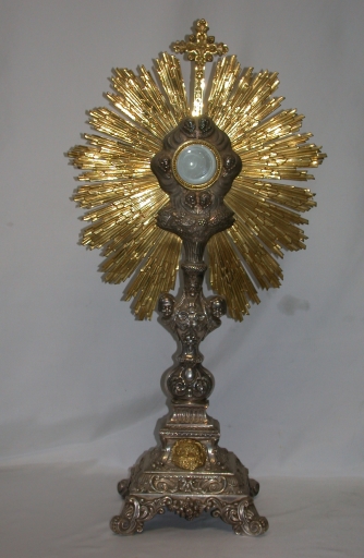 Ostensoir et sa boîte