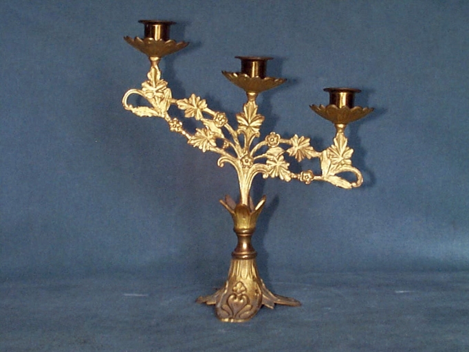 Ensemble 1 de 4 chandeliers d'autel