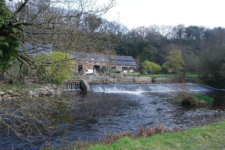 Moulin à papier, puis teillage de lin, puis tannerie, Buhulien (Lannion)