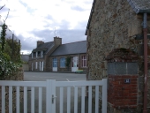 École, 15 rue du Docteur Le Mat (Perros-Guirec)
