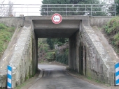 Pont (voie ferrée), rue de la Gare (Brécé)
