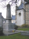 Monument aux morts, Grande Rue de la Poste (Saint-Coulomb)