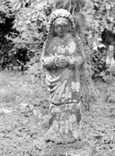 Groupe sculpté (petite nature) : calvaire, église paroissiale Saint-Guérec (Cléguérec)