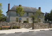 Presbytère, place de l'Eglise (Chevaigné)