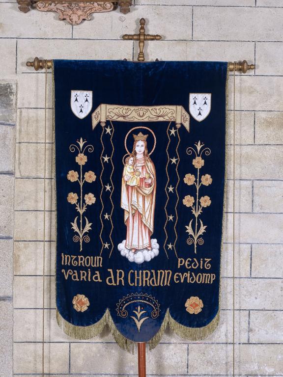 Bannière de Notre-Dame du Crann, église Saint-Pierre (Spézet)