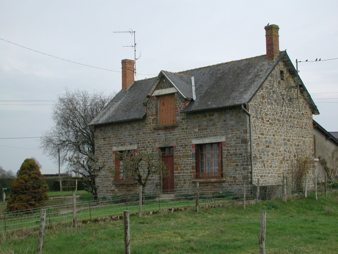 Maison, la Croix (Argentré-du-Plessis)