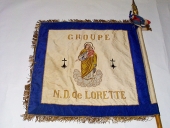 Étendard : Vierge à l'Enfant