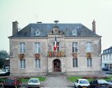 Mairie, place Alain-de-Rohan (Josselin)