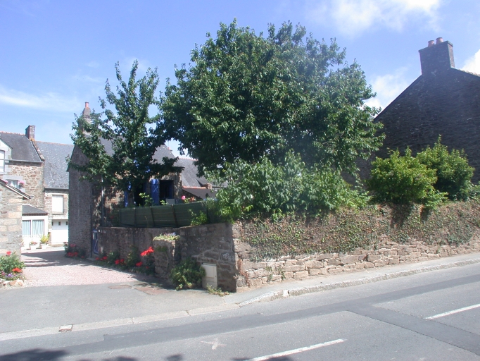 Maison, 22 rue Jacques Cartier (La Ville-ès-Nonais)