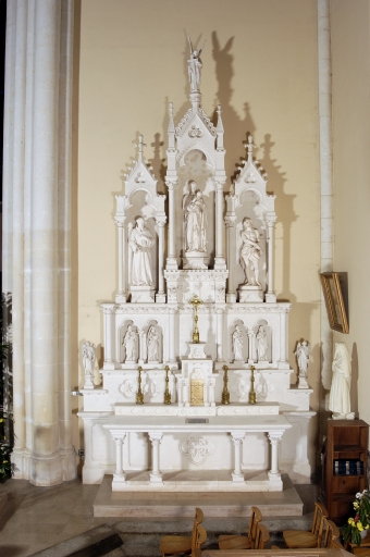 Ensemble de l'autel de la Vierge : autel, tabernacle, retable, gradin d'autel, 4 statuettes